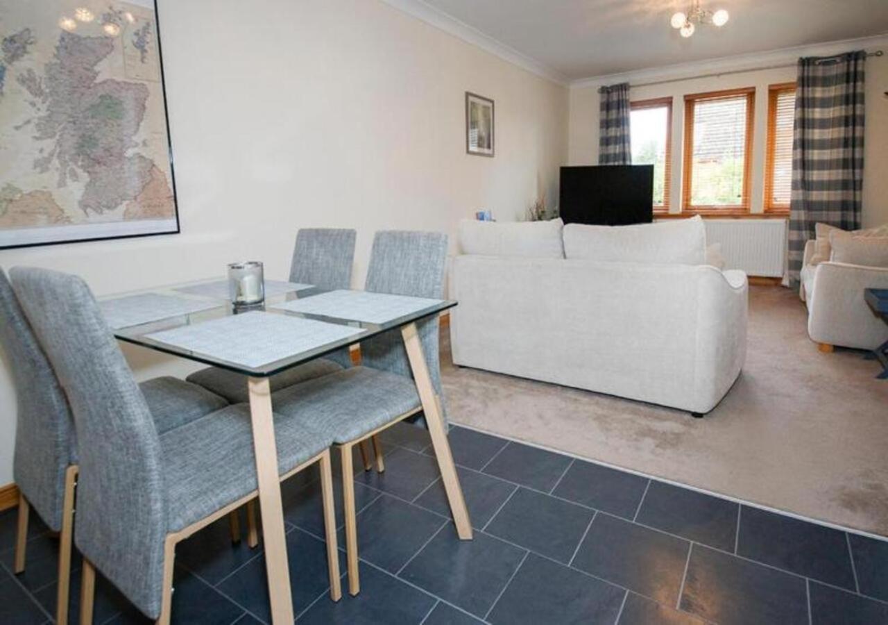 Modern 2 Bedroom Semi Detached House With Own Private Driveway Inverness Exteriör bild